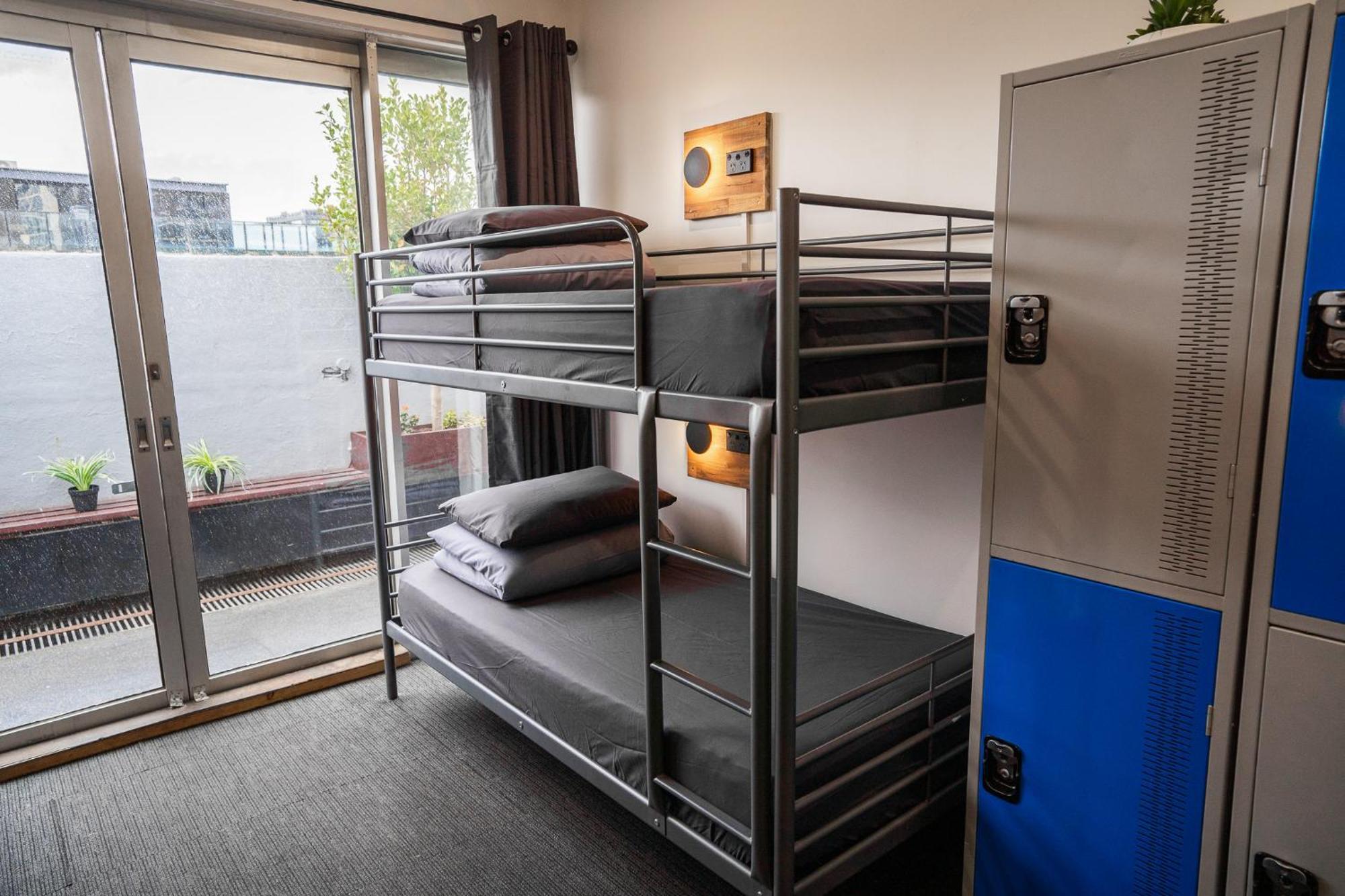 Mad Monkey Melbourne Hostel ภายนอก รูปภาพ