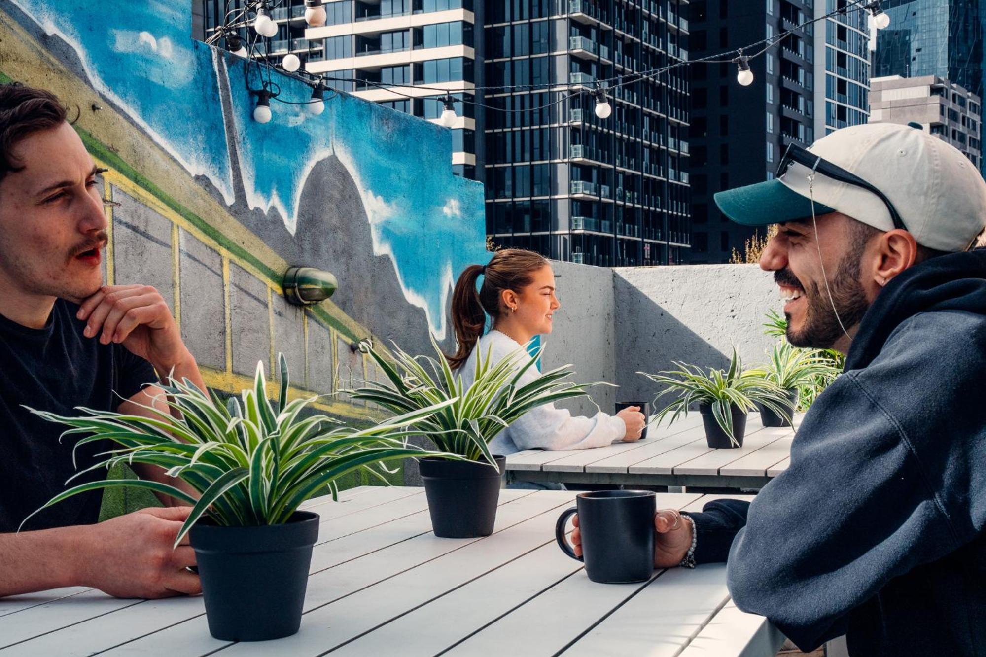 Mad Monkey Melbourne Hostel ภายนอก รูปภาพ