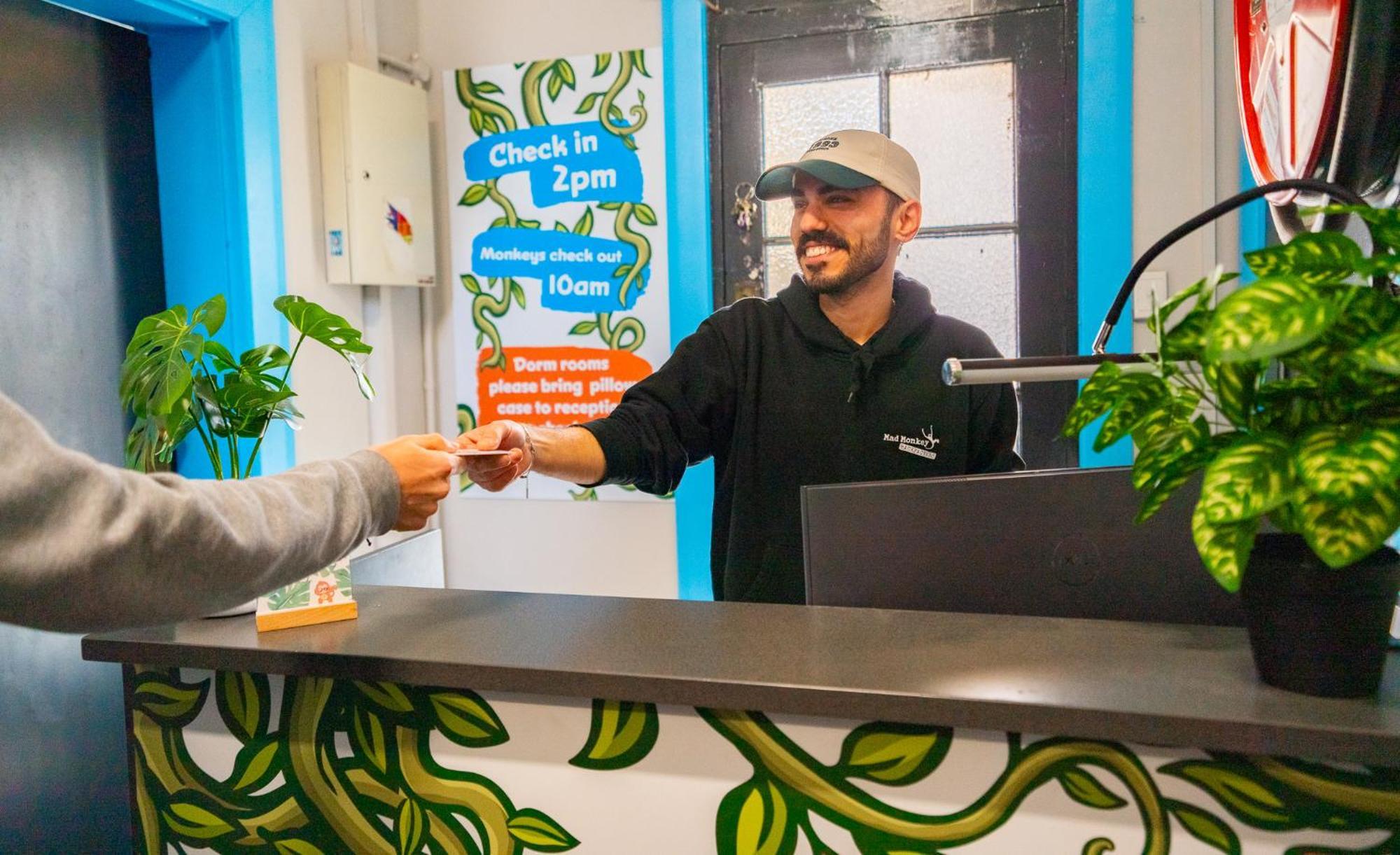Mad Monkey Melbourne Hostel ภายนอก รูปภาพ