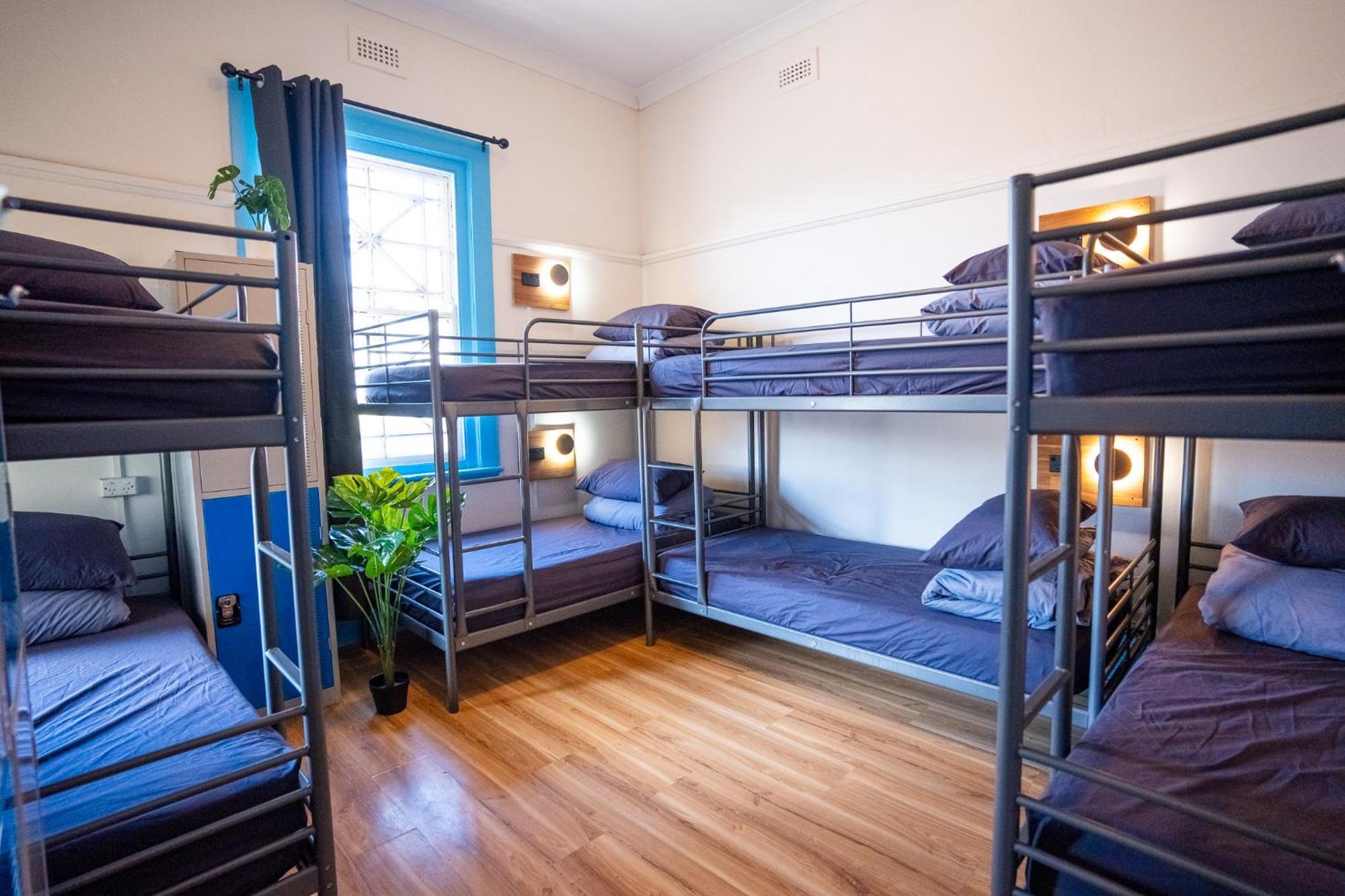 Mad Monkey Melbourne Hostel ภายนอก รูปภาพ