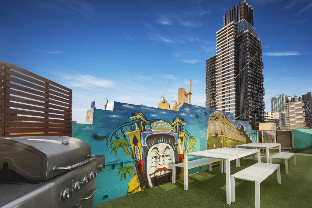 Mad Monkey Melbourne Hostel ภายนอก รูปภาพ